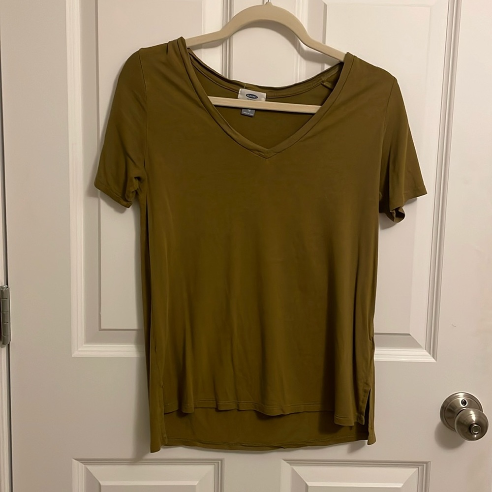 Old Navy VNeck Tee
